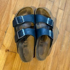 Oiled Leather Arizona Birkenstocks.